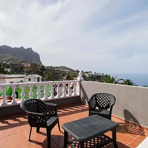 https://casa-los-ramos.in-canary-islands.com